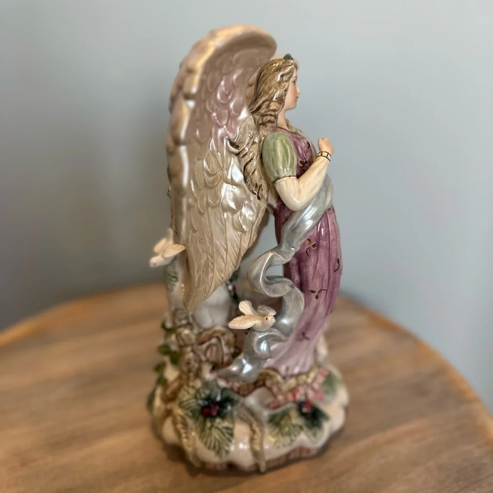 Fitz and Floyd Peaceable Kingdom Angel Holiday woodland animals candle holder
